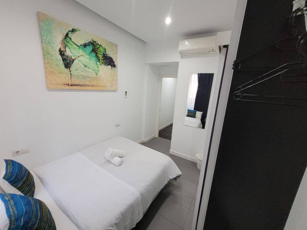 Ayz Frailes - Auto Check-in (adults Only) Pensjonat 3*