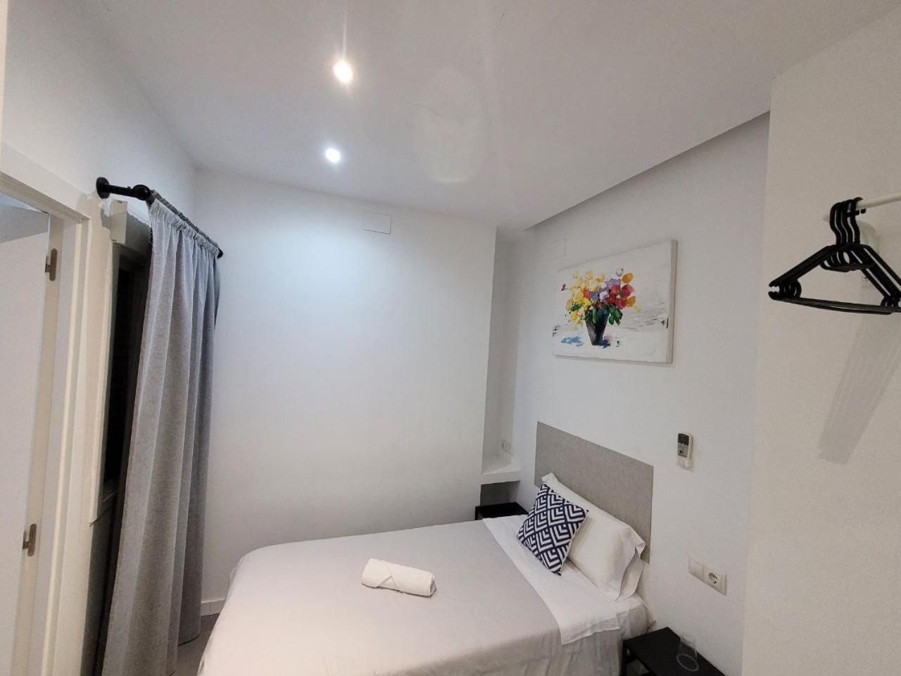 Ayz Frailes - Auto Check-in (adults Only) Pensjonat Malaga