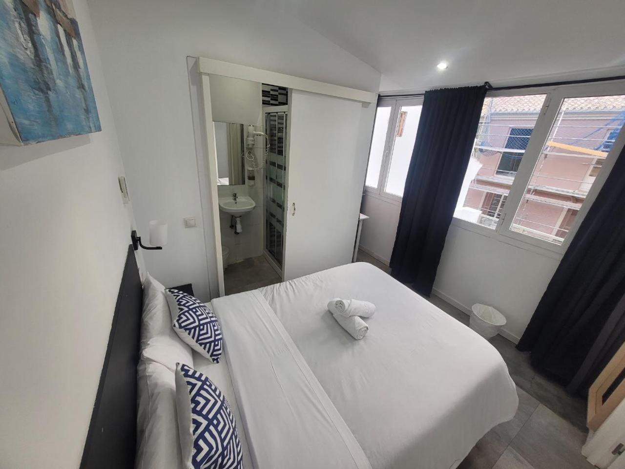 Pensjonat Ayz Frailes - Auto Check-in (adults Only)