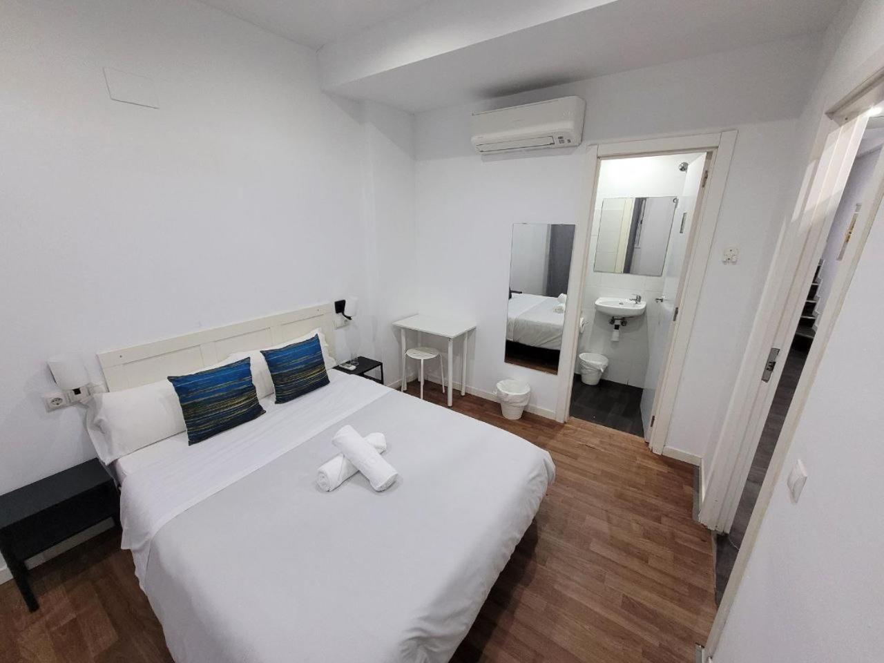 Ayz Frailes - Auto Check-in (adults Only) Pensjonat Malaga