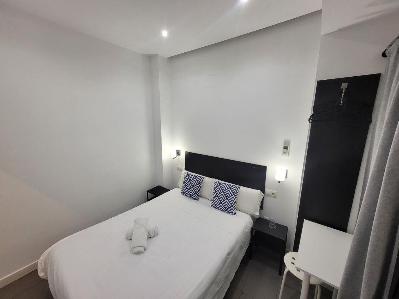 Pensjonat Ayz Frailes - Auto Check-in (adults Only)